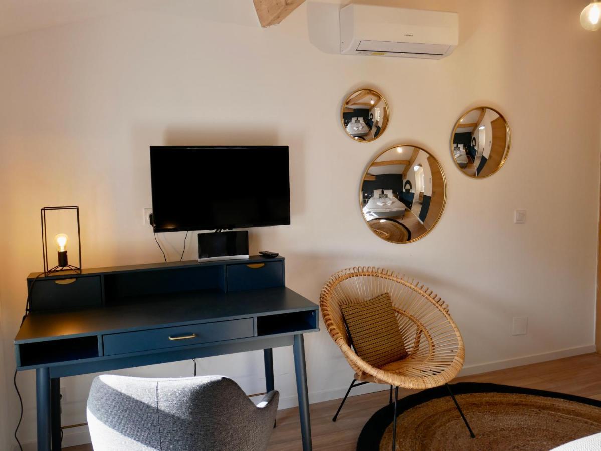 Готель Port Miou - Coliving - Mas Des Sous Bois Ventabren Екстер'єр фото